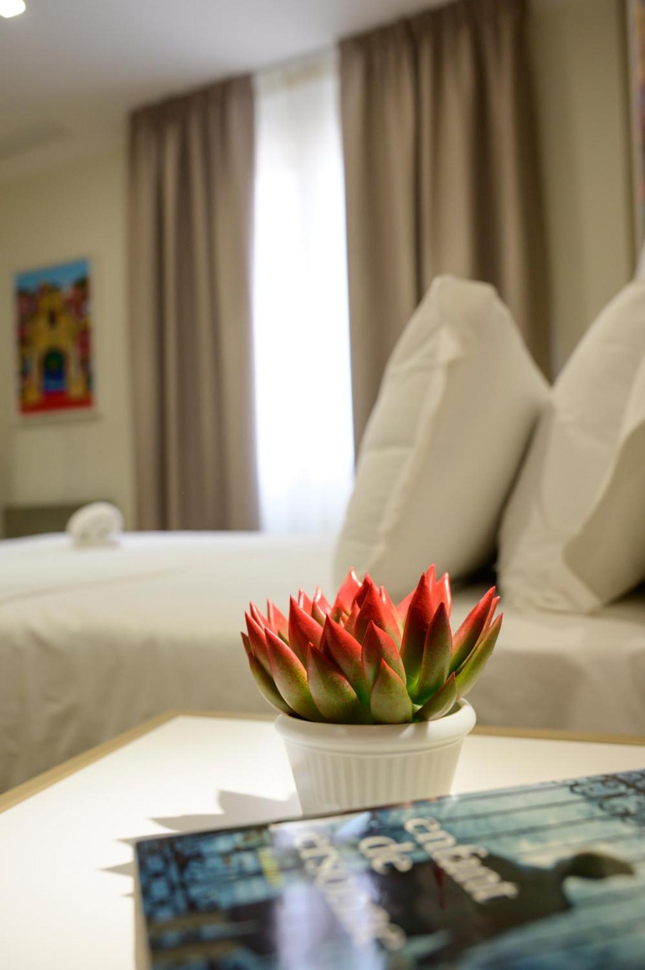 Maqueda - Room & Suite Palermo Dış mekan fotoğraf